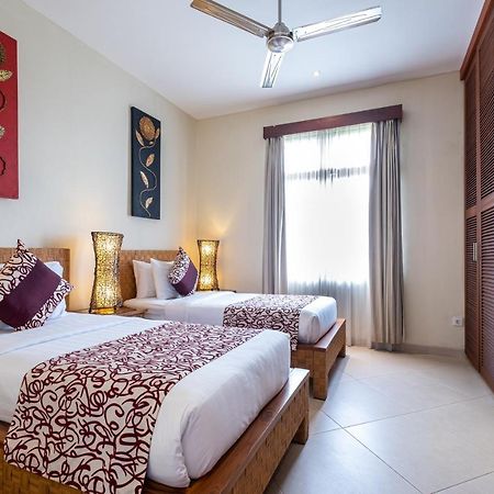 Villa Seriska Seminyak Ngoại thất bức ảnh