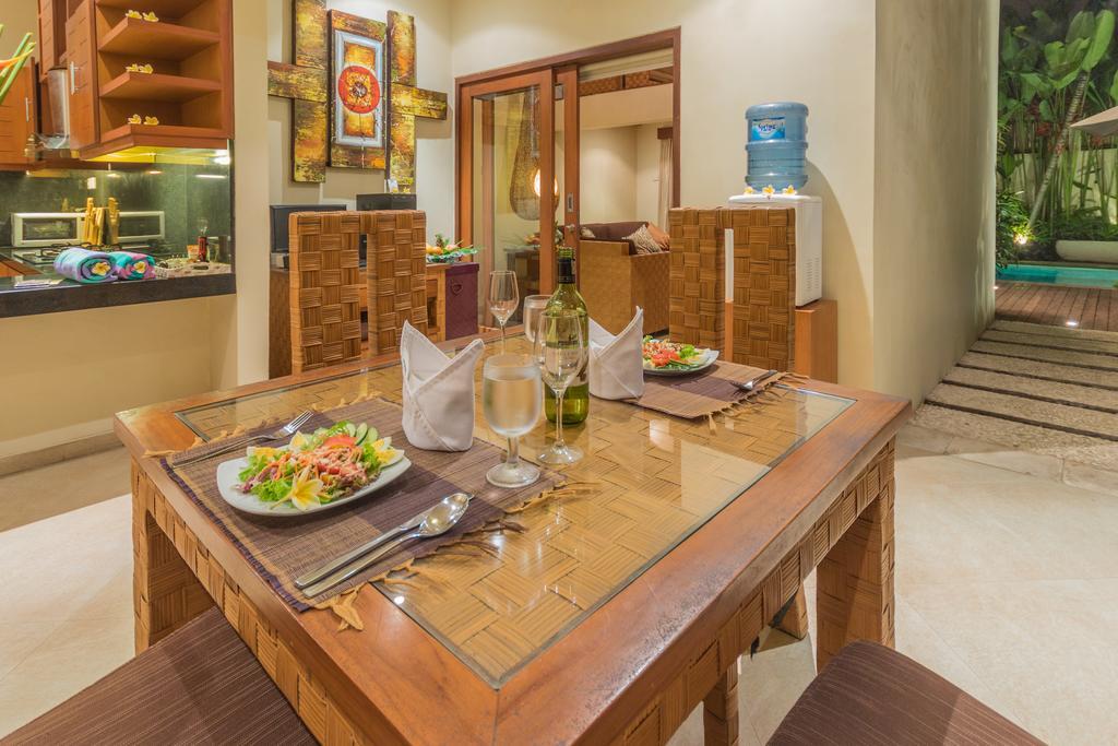 Villa Seriska Seminyak Ngoại thất bức ảnh