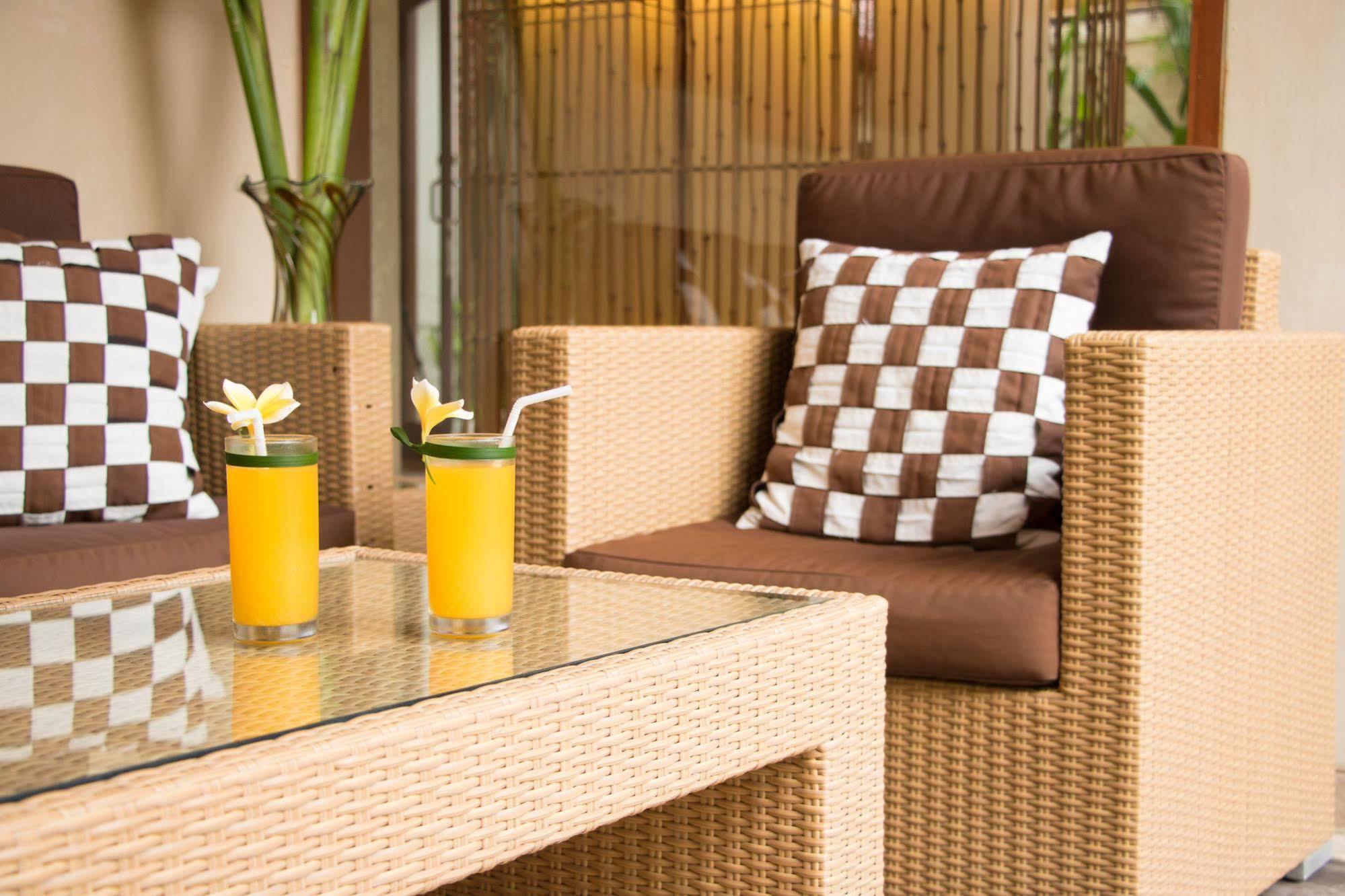 Villa Seriska Seminyak Ngoại thất bức ảnh
